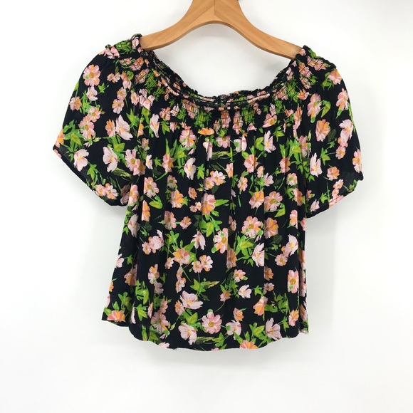 💕SALE💕 Topshop Black Floral Off Shoulder Top - Picture 2 of 8